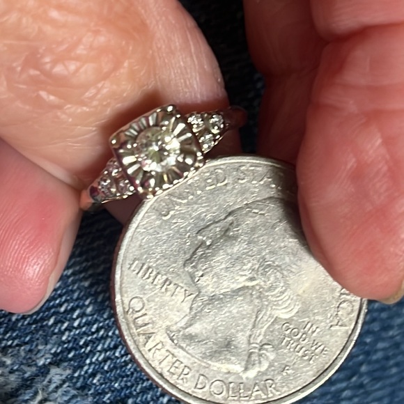 Diamond ring - Picture 6 of 6